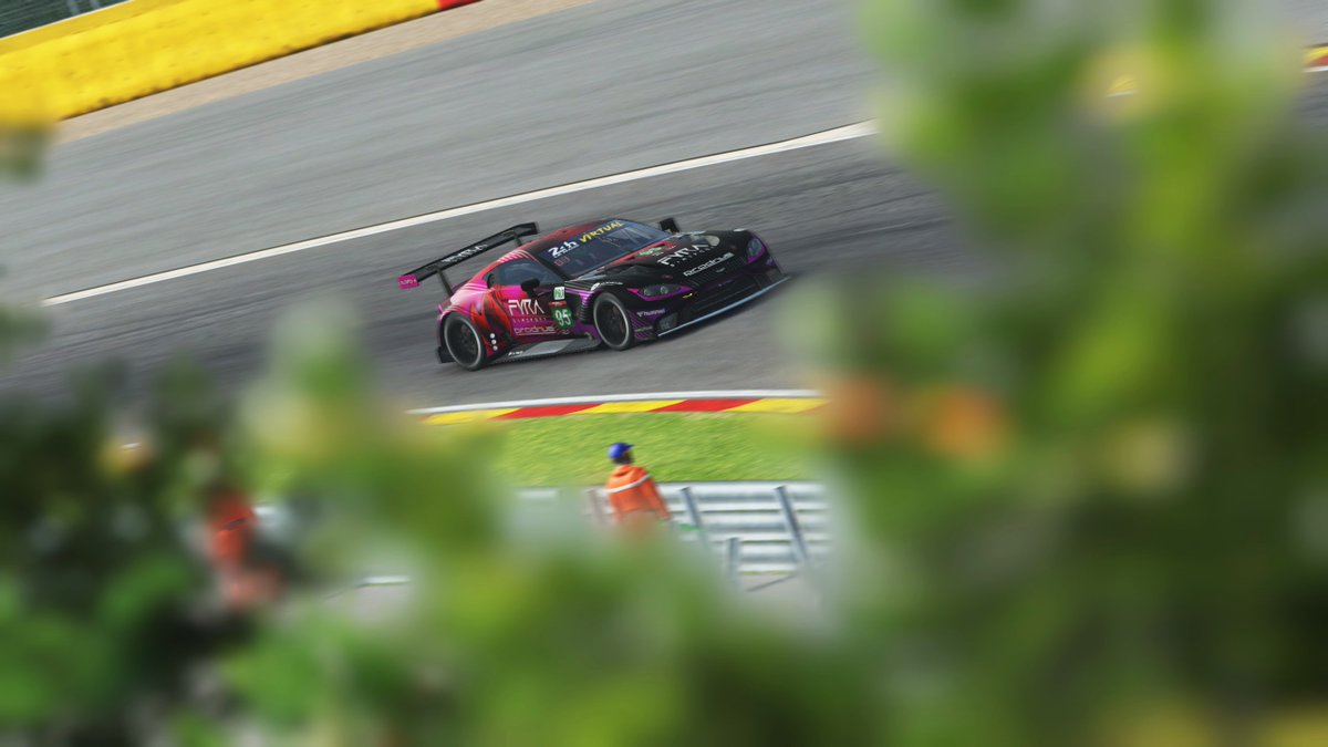 We are READY for the 4. Round of Le Mans Virtual series. We are starting P12 due to a unlucky qual. Lets see what the race brings us. 

Drivers:
Lasse Sørensen 🇩🇰
Lasse Bak 🇩🇰
Andreas Jochimsen 🇩🇰

Race start 14:00 CET live on YouTube and twitch.

📺: youtube.com/watch?v=ZtpH7R…