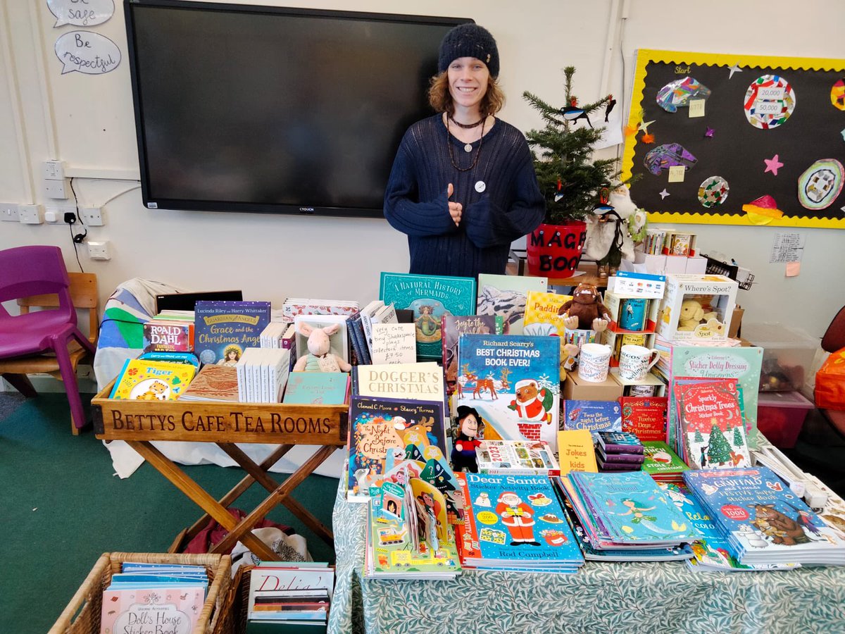 Lots of goodies set up at Clutton Primary School Christmas fair - pop to see Siân and Joe 12:30-3:30 and grab a Christmas gift or two! 🎄