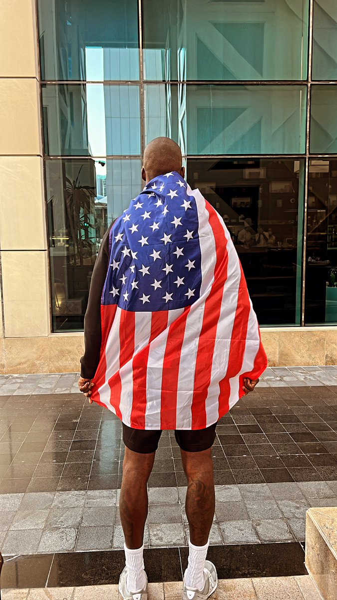 ochocinco's tweet photo. 🇺🇸 https://t.co/q5Val7or5m