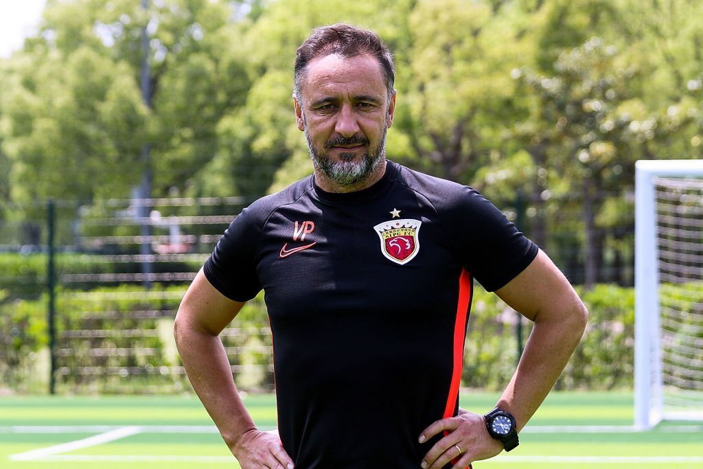 Neto promete expor Vitor Pereira caso Flamengo o anuncie: "Eu vou arrebentar" bit.ly/3gWYujK