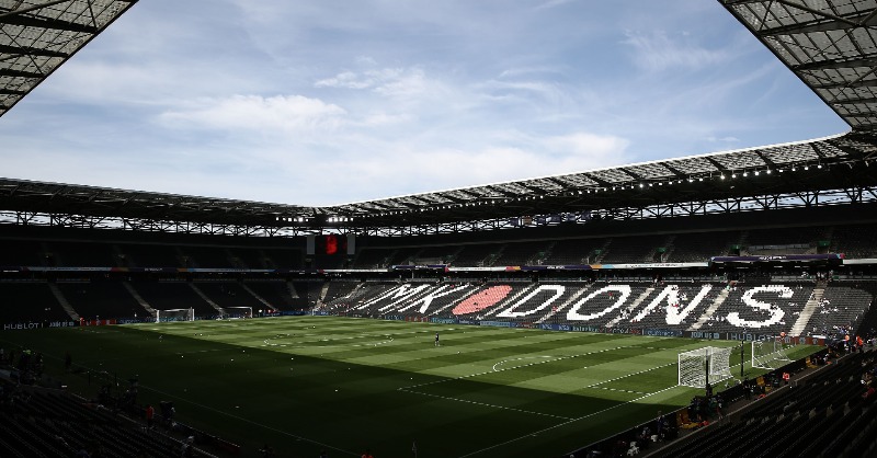 ftfc's tweet photo. 𝗦𝘂𝗽𝗽𝗼𝗿𝘁 𝘁𝗵𝗲 𝗹𝗮𝗱𝘀 𝗮𝘁 𝗠𝗞 𝗗𝗼𝗻𝘀! 🏟️

The 𝙡𝙤𝙣𝙜 away trips continue for the Cod Army with @MKDonsFC our opponents next Saturday. Tickets now available in-store or online 👇

#OnwardTogether