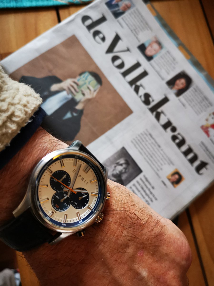 Fijn! De ochtendkrant is ook binnen. #volkskrant #zaterdag