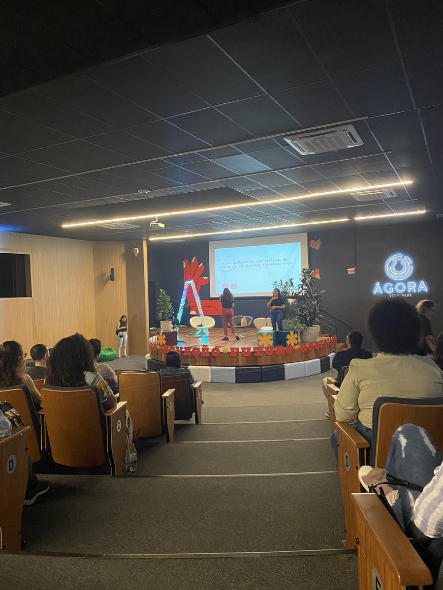 Checking in the amazing <a href="/shiftfestivalcc/">Sh*ft Festival</a> 

#innovation #creativity #future #Web3 <a href="/agoratechpark/">Ágora Tech Park</a>