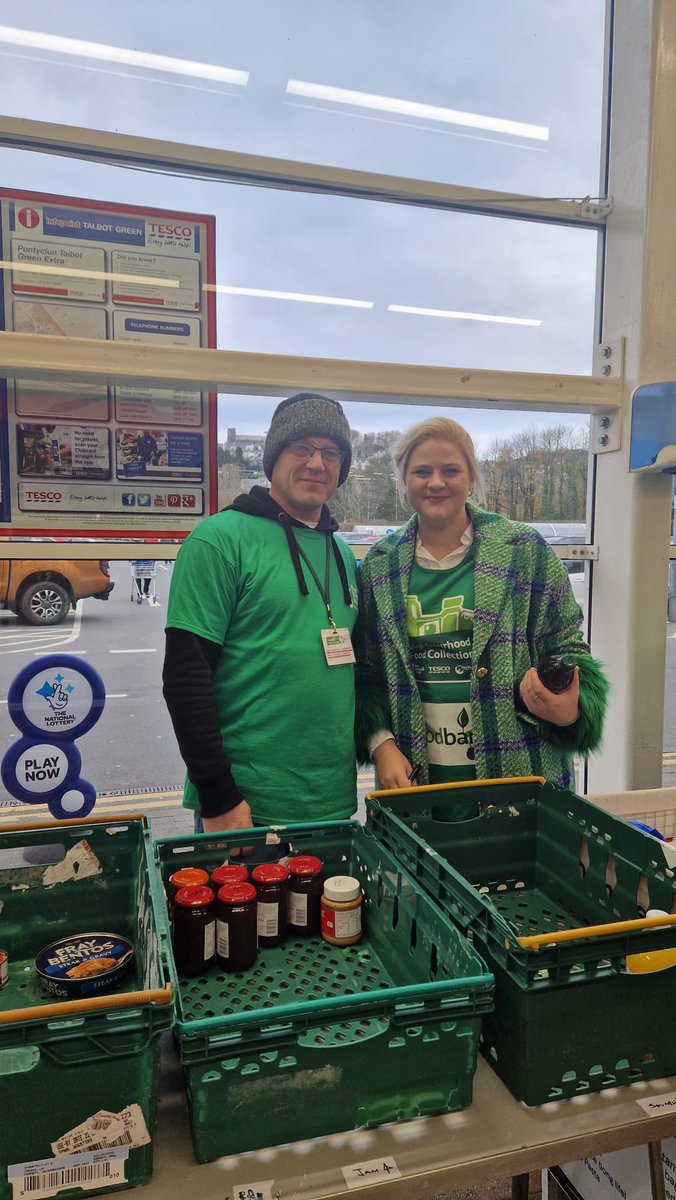 AlexDaviesJones's tweet photo. Spent this morning volunteering with the incredible @TrussellTrust Taff Ely Foodbank at @tesco2799 @Tesco #TalbotGreen
It was heartwarming but in no way surprising to see our community being so generous in their donations β₯οΈ #Pontypridd #TaffEly https://t.co/W63jzCpeZd