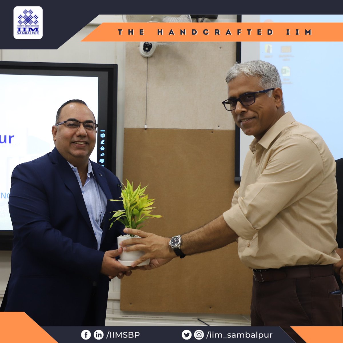 iim_sambalpur's tweet photo. IIM Sambalpur was honored to host Mr. Amit Batra, Program Manager, TATA Consultancy Services (TCS Corporate Marketing) for an insightful Guest Session on December 1, 2022.

#IIMSambalpur #TheHandcraftedIIM #IIM #IIMSambalpur #Sambalpur #MBA #TCS #programmanager #IIMTalks https://t.co/eDfBWFkonR
