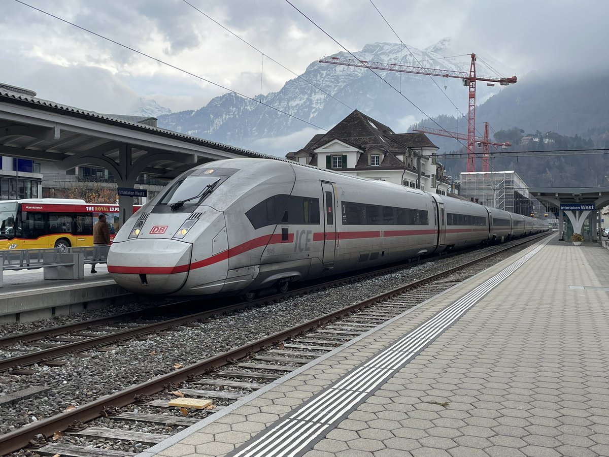 honzalb's tweet photo. Brig, pracovna snů a Interlaken. https://t.co/FWMEXVoCXU