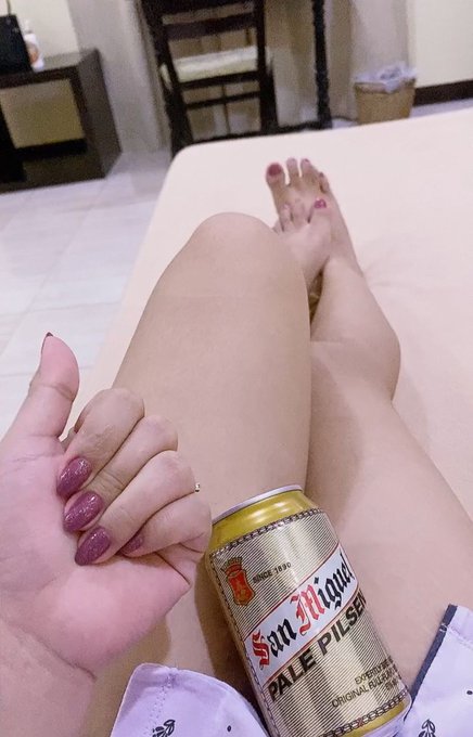 LucyTheMistress’s pics and videos