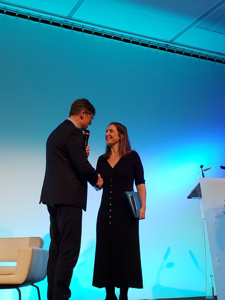 Apelnationale's tweet photo. Bienvenue à @cgrandjean ministre deléguée chargée de l'enseignement et de la formation professionnels à notre Délégation nationale pour présenter le travail effectué dans le cadre de la réforme de la voie professionnelle
#DN2022 https://t.co/ujAgn8jzxC