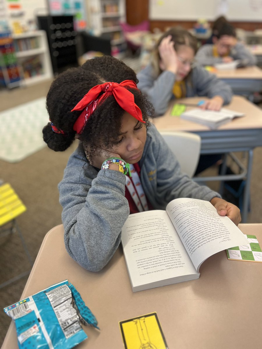 Mhs5th's tweet photo. We started reading one of our favorite books this week, Restart, by Gordon Korman. We are writing about the different characters and learning new vocabulary. Take a look! @miltonhershey https://t.co/Y1965pZyOG