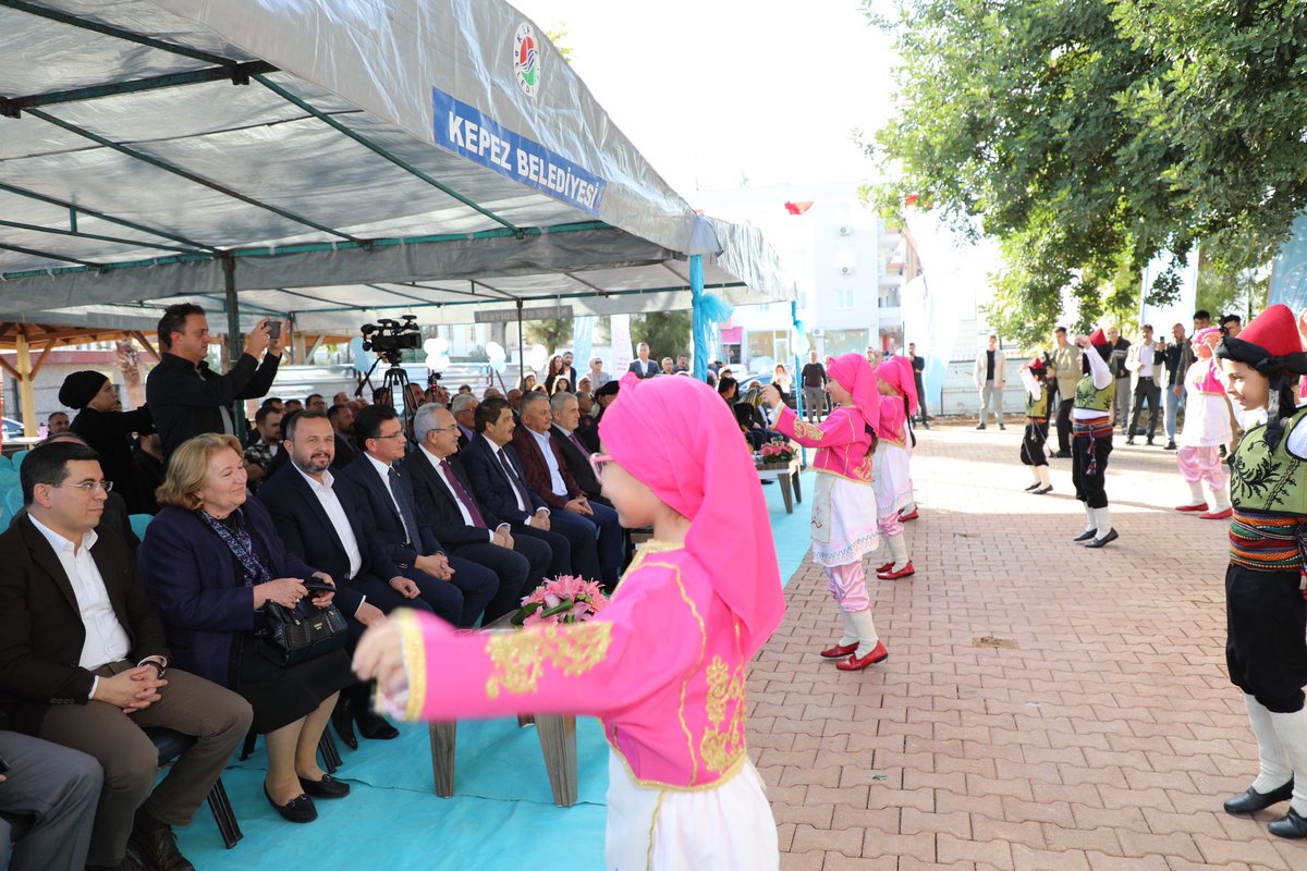 Kepez Yenimahalle İlkokulu’nun temel atma törenini gerçekleştirdik.