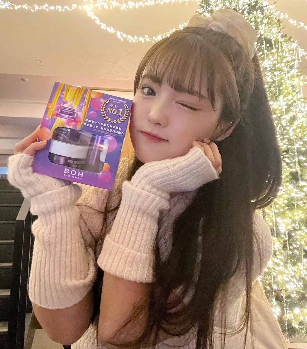 Geumheevely's tweet photo. オリーブヤング日本店舗で韓国スキンケア&amp;コスメ買うならこれ！💚✨
YouTubeのアップしました！！

人気商品がぎゅっと詰まったクリスマス限定コフレセットも紹介しています！

更にGumhee‘S シークレット500円OFF クーポンもありますのでぜひ動画チェックしてみてねー💗

https://t.co/F7s3FhdGPi https://t.co/mAsAsMHCZB