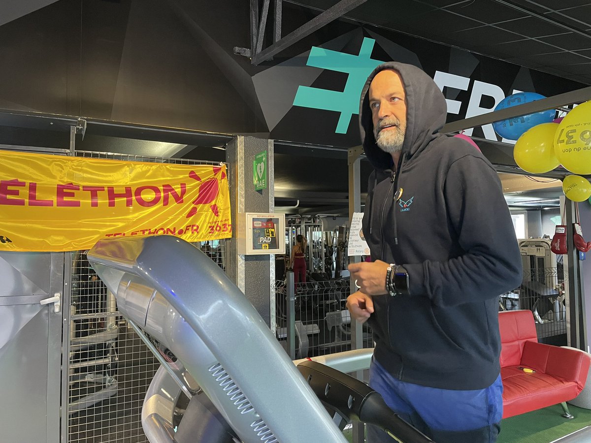 lblanchesfrance's tweet photo. @lblanchesfrance participe au @Telethon_France en compagnie de @Lucien_Tanghe, @RotaryFR @magalie_t chez #Freefit à @villedemougins https://t.co/kom3LmKfKN