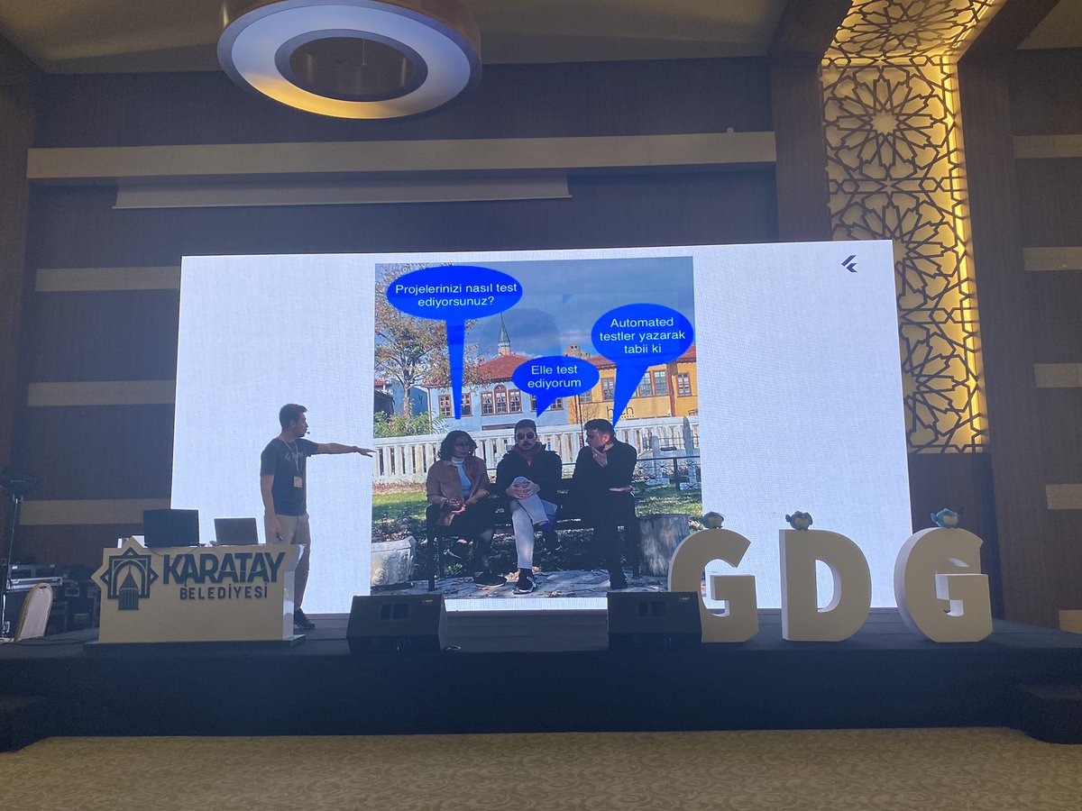 kadriyemct's tweet photo. Göktuğ’un (@BGoktugOzdemir )’un Flutter Test üzerine harika sunumu 😁
💙 @GDGKonya #flutter #devfestkonya https://t.co/ap01srwwu8