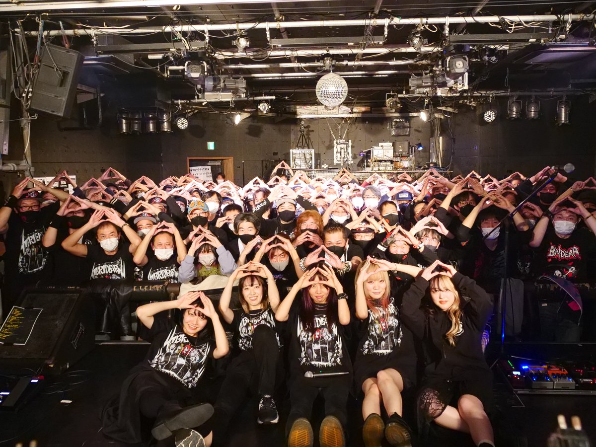 Bridear_info's tweet photo. ◤THANK YOU!!◢
Decide To Survive OSAKA
そして2022年、ライヴに足を運んでくださった全ての皆様、ありがとうございました!!
A big thank you to everyone who came to our shows in 2022!
#BRIDEAR #DecideToSurvive https://t.co/RQdhrINH50