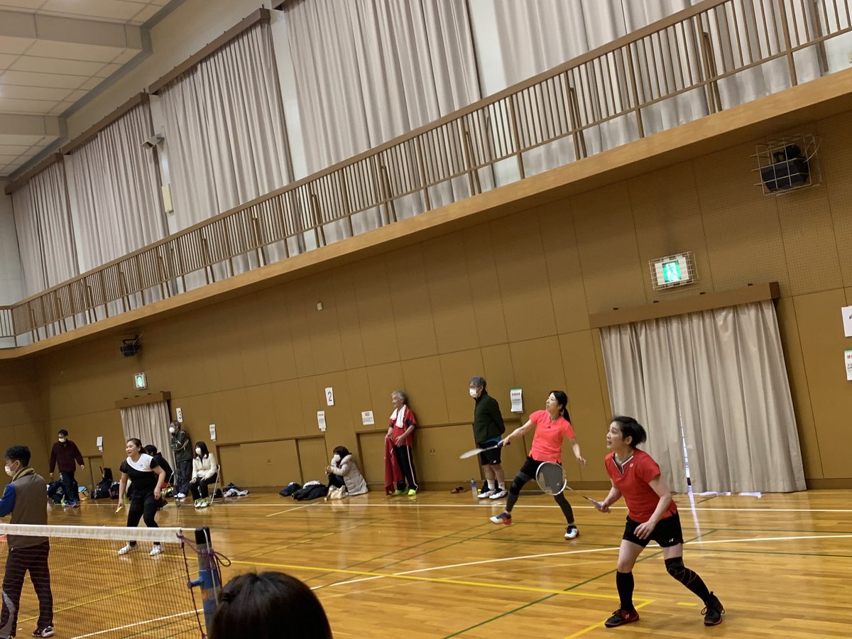moriyama_bc's tweet photo. #バドミントン　#守山区　#守山区バドミントン交流会　#12月3日開催
守山区バドミントン交流会

1点でも多く取りたい！ https://t.co/W09M7RRN9W