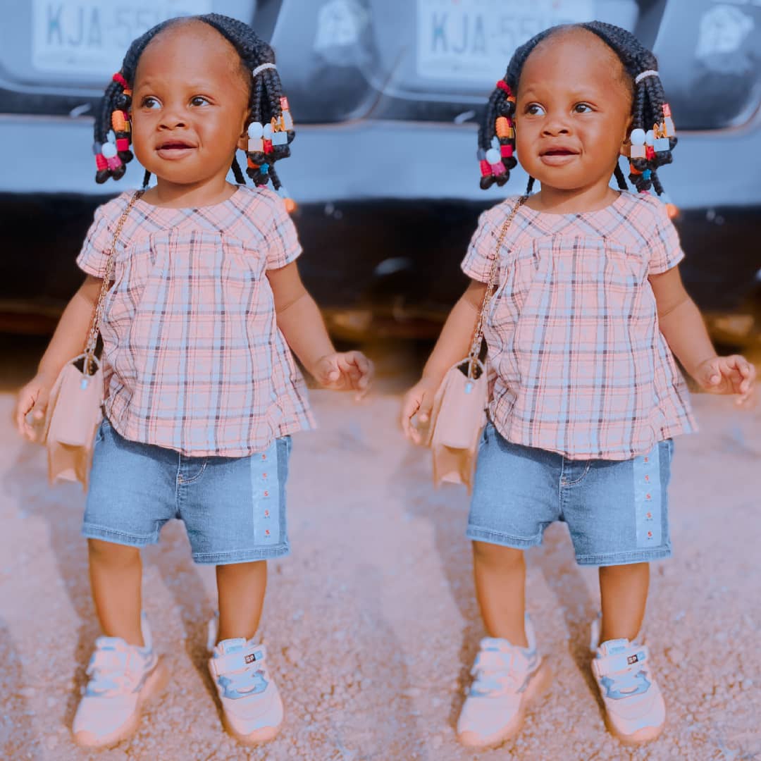 CITIZENPRINCE55's tweet photo. We sincerely thank you for sharing with us the special moments of our daughter's birthday, your generous,gifts and good wishes https://t.co/hZp0WMW0T4