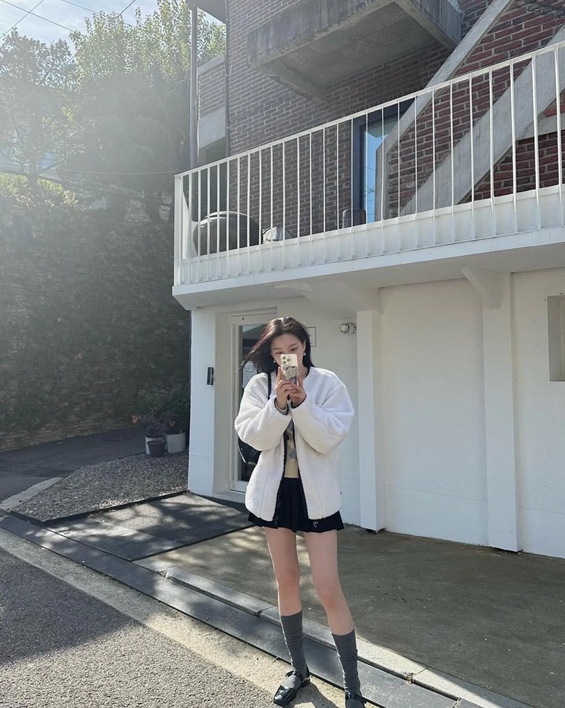 euncyclopedia's tweet photo. #EUNSEO #은서 https://t.co/4O80UrRgLi