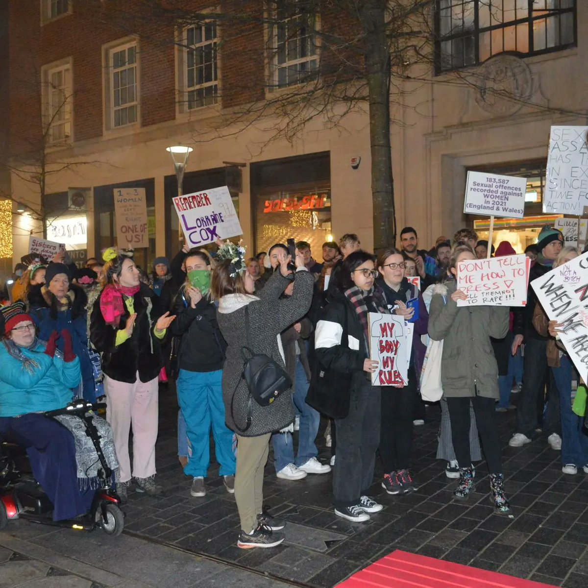 RTNDevon's tweet photo. Devon Live described Reclaim the Night Devon's Exeter march as "a huge crowd which shook town last night with their passion and energy 🔥"
Thank you to everyone who made this possible! We can't wait to bring the passion & energy to Torquay on Thursday!
#RTNDevon #reclaimthenight https://t.co/KSgFjAvcET