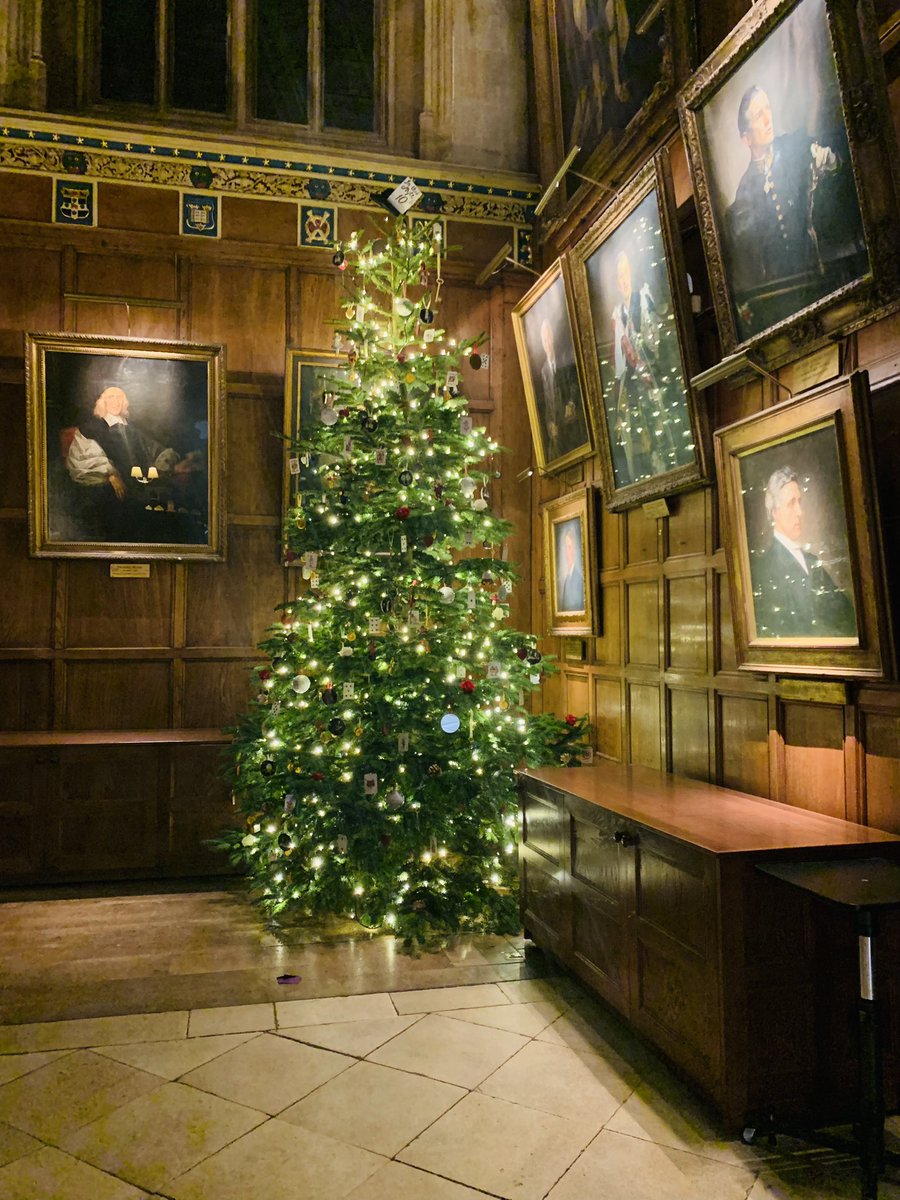Christmas vibe <a href="/ChCh_Oxford/">Christ Church</a> this week 🎄lovely moments with lovely people~