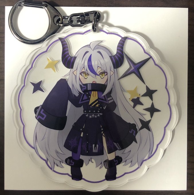 アクリルキーホルダーにしていただきました!!毎度素晴らしい品質で大満足です♪
#laplus_artdesu 
#ラプラス・ダークネス 
#好きを形にトリニティ 