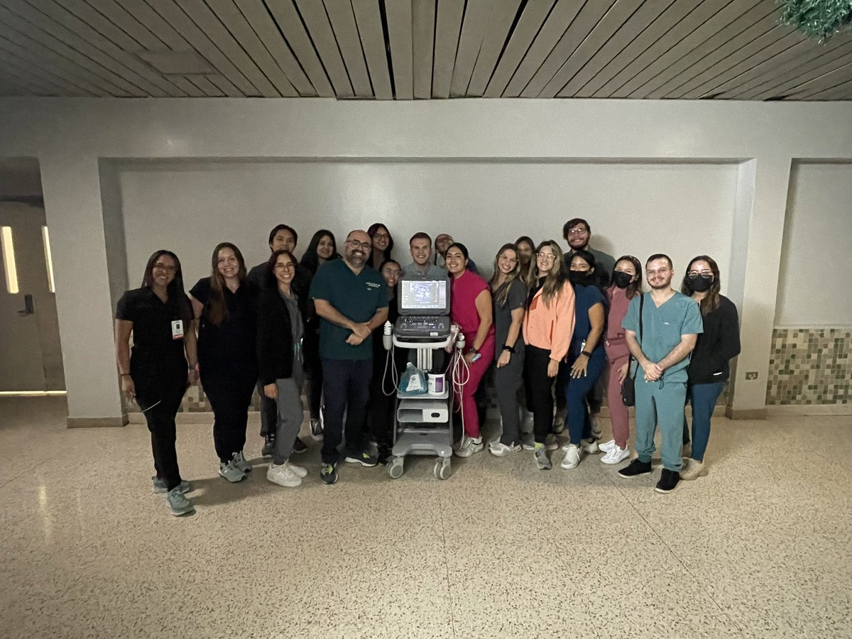 MarioValentinMD's tweet photo. A couple days ago in the VSIG Ultrasound Workshop! Really fun experience and a great opportunity to learn something new. 🫀 https://t.co/xtjiwlpxSN
