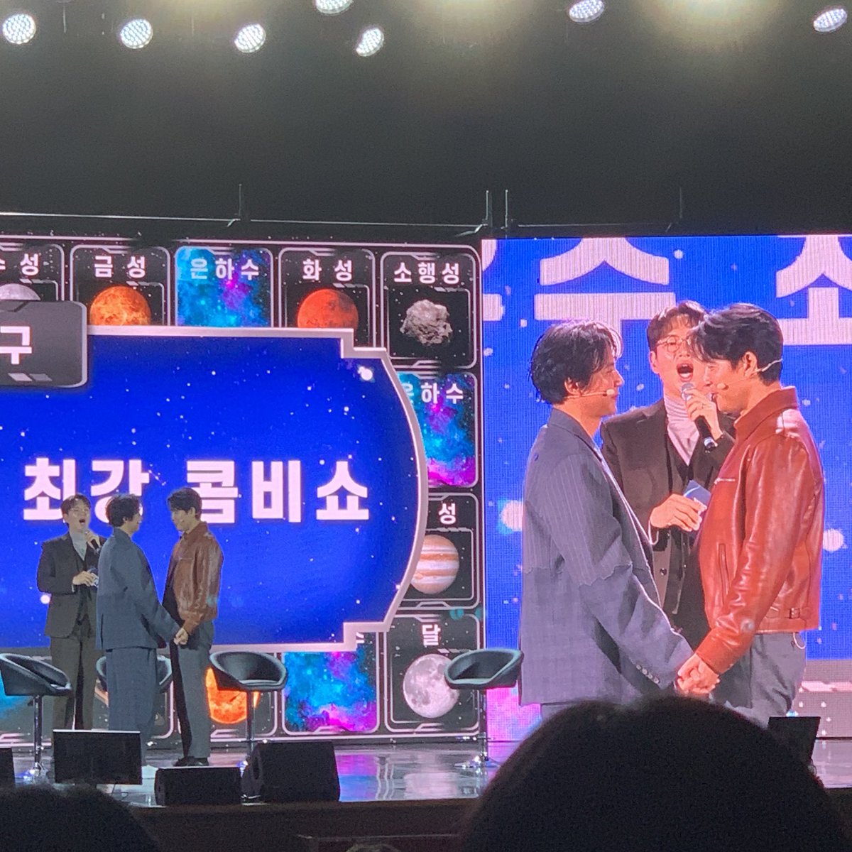 장성규 님 표정
=
내표정