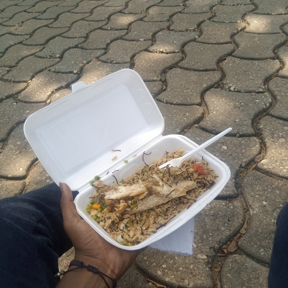 nearsan03's tweet image. Le début de tout 😌👨🏾‍💻 @okobsamoht #DevfestAbomeyCalavi2022
@GDGAbomeyCalavi
#EatCodeSleepRepeat