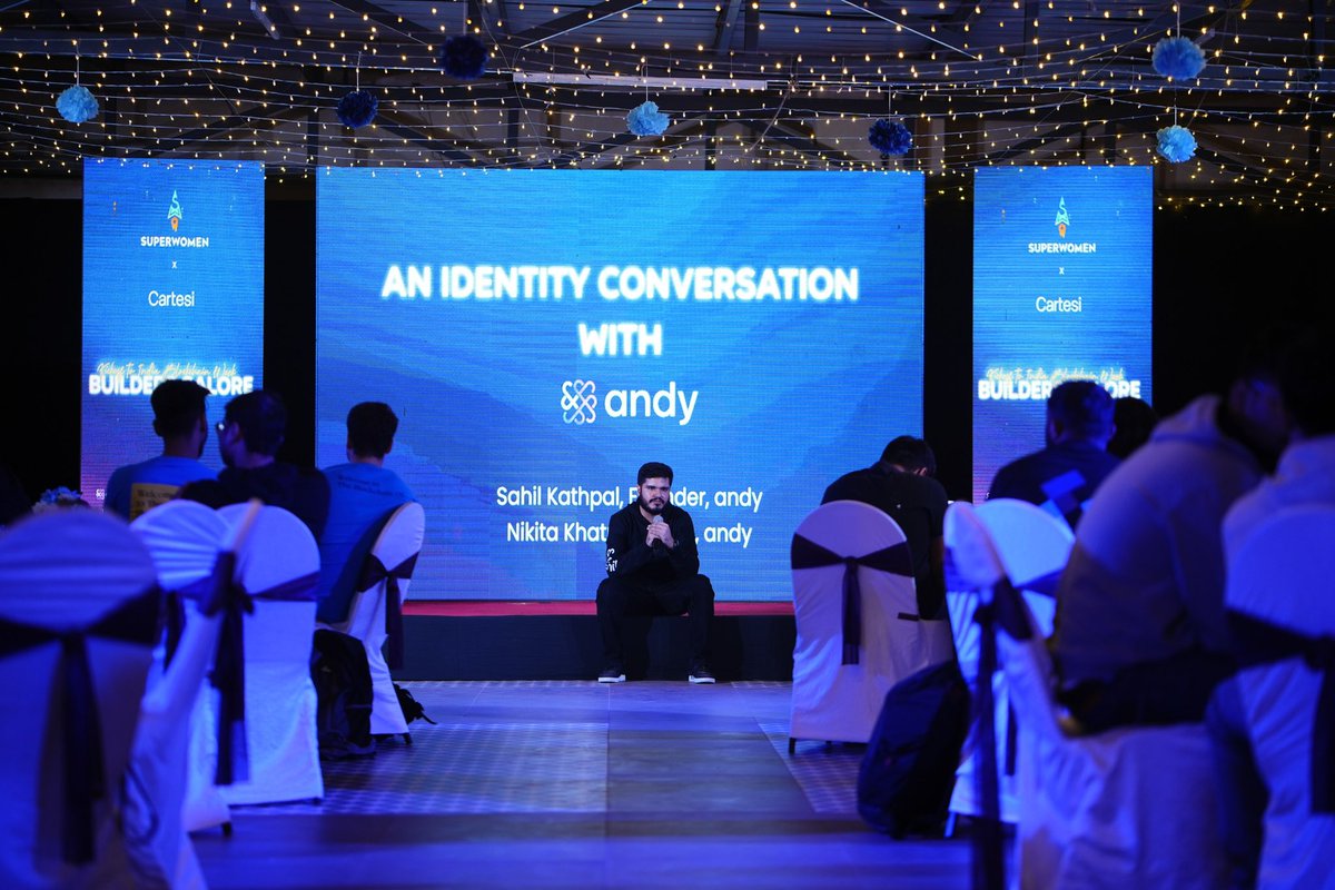 superwomendao's tweet image. Glad to have partnered with @andymexyz @andyprotocol for our #BuildersGalore event 👩‍💻⚡️

@andymexyz is a platform to add your links, showcase your social feed &amp;amp; flaunt your NFTs and pioneering identity conversations. 

Drop a 👋 below to get a free &amp;amp;ID of your own #superwomendao