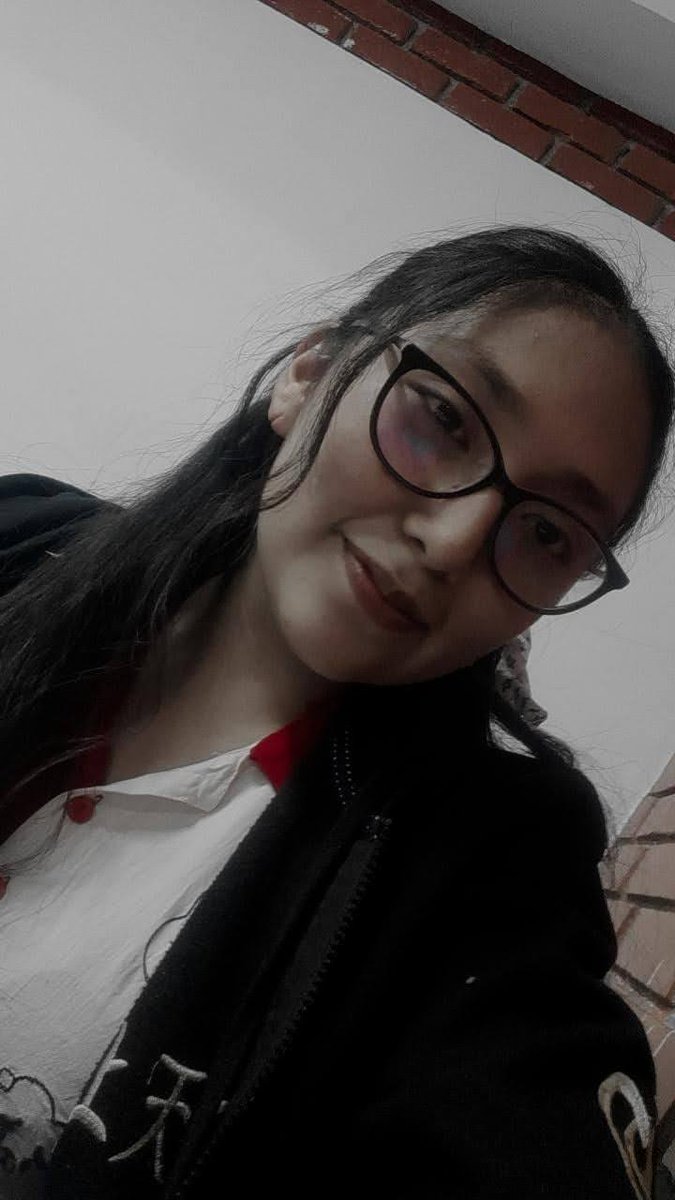 Fuaaaa sigo igual, sin ningun glow up TnT