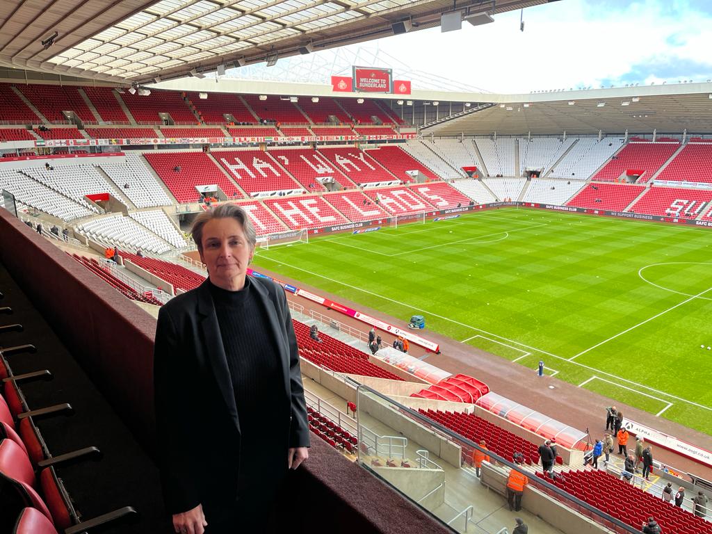 KateOsborneMP's tweet photo. Great to be at the Stadium of Light today with @grahamemorris and @Tommurphy62 for @SunderlandAFC v @MillwallFC โฝ
#SAFC
#FoundationOfLight https://t.co/GgQbNiPoWn