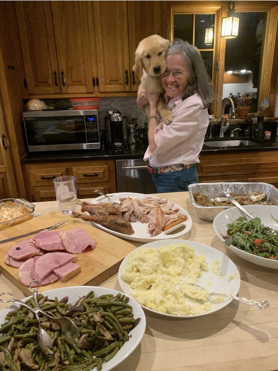 ECADServiceDogs's tweet photo. “Mom…that 🦃 looks really really really good! Can’t I have just a teeny weeny piece???”
Nope…rule #3…no people food🍗
#bestboy #bestservicedogs #ecad #homefortheholidays #ecadservicedogs https://t.co/OyG7SbBS4e