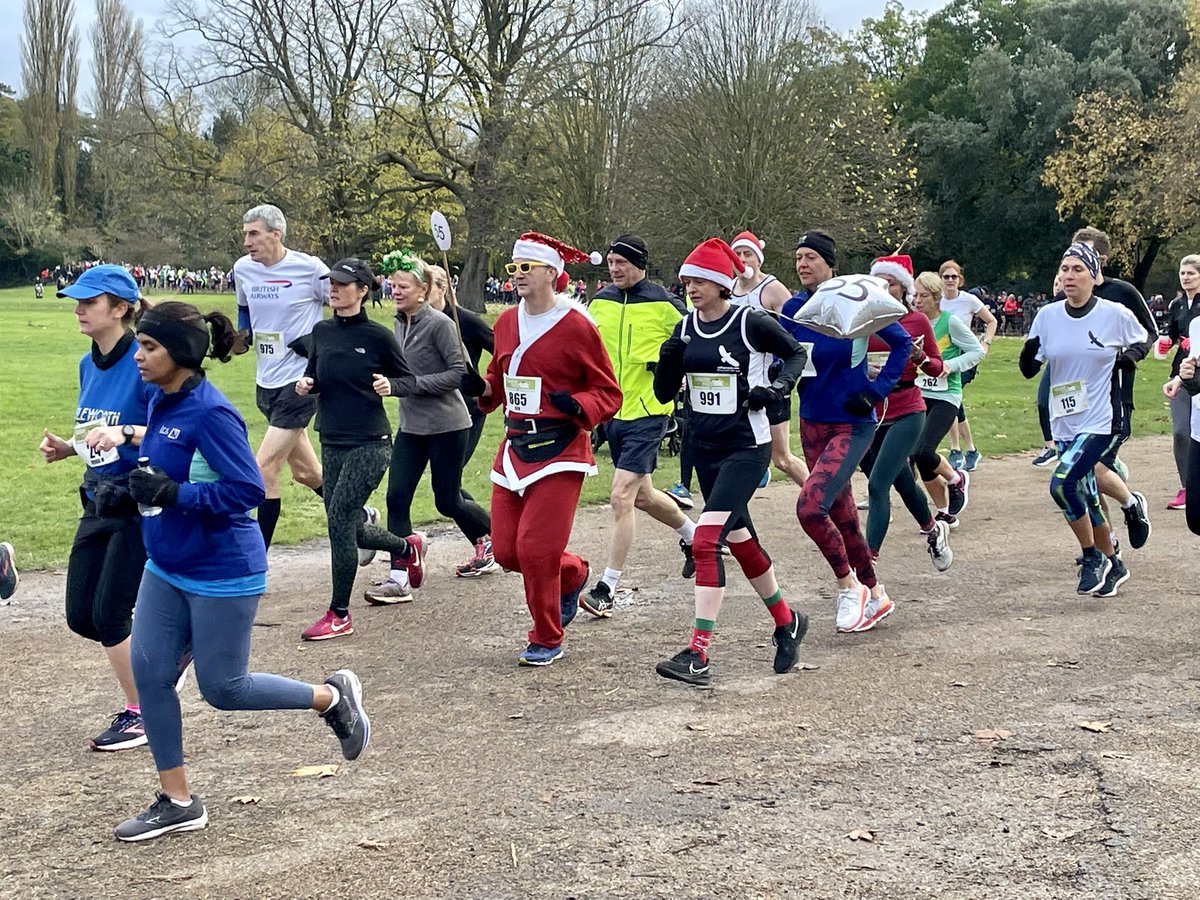 WE RUN EALING tweet media