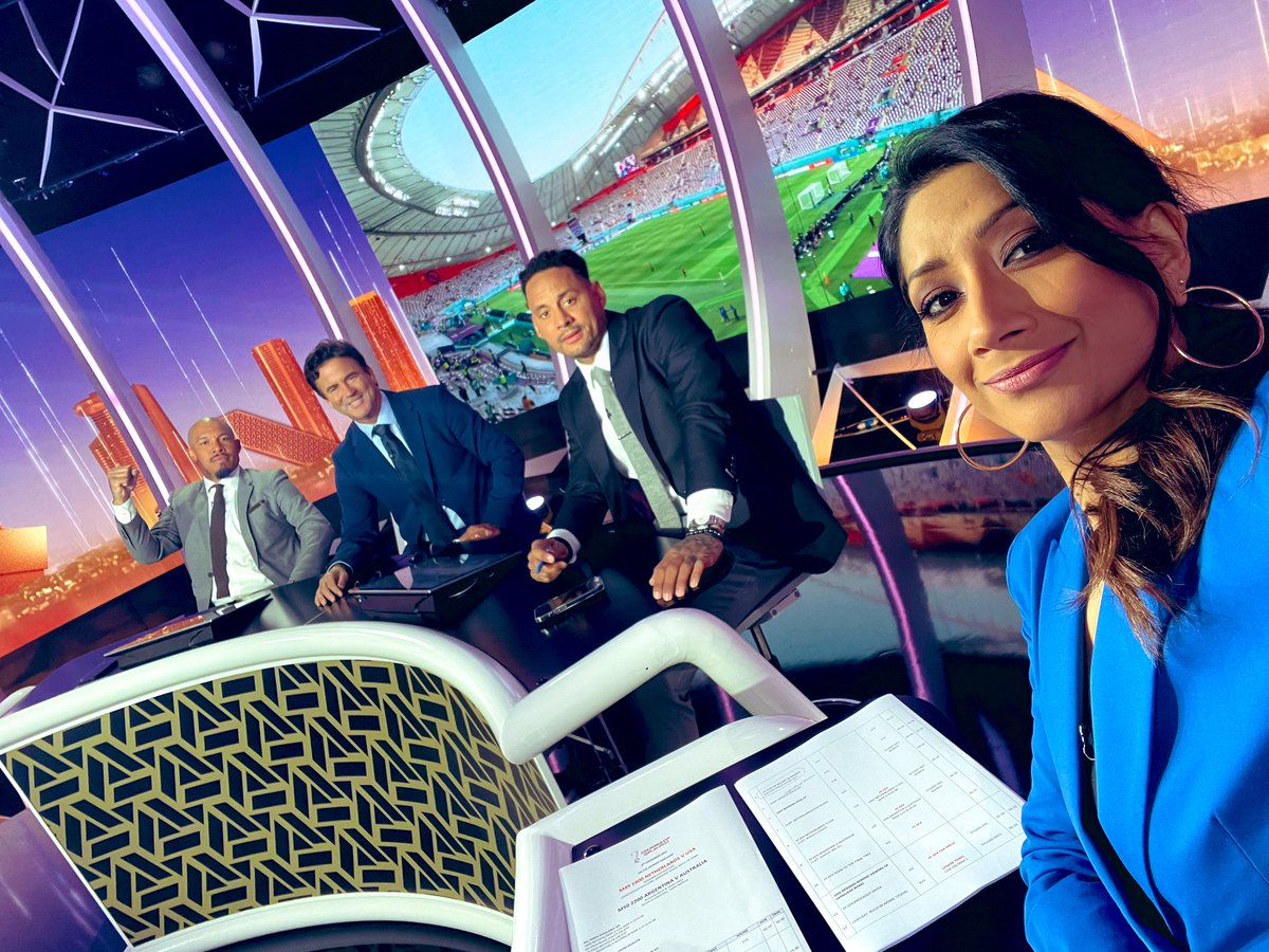 ReshminTV's tweet photo. To the Last 16 we go! 🤩🤩
Well-represented here in the @beINSPORTS_EN studio. 
Netherlands 🇳🇱 v USA 🇺🇸 
@NDJ_Official @SULLIVANFUTBOL @Jermainejunior 
#FIFAWorldCup #QatarWorldCup2022 https://t.co/10hL89EpH3