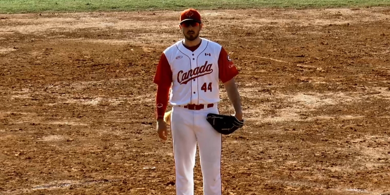 Newfoundland and Labrador Athletes Lead Team Canada to Softball World Cup Gold Medal Game

vocm.com/2022/12/03/new…