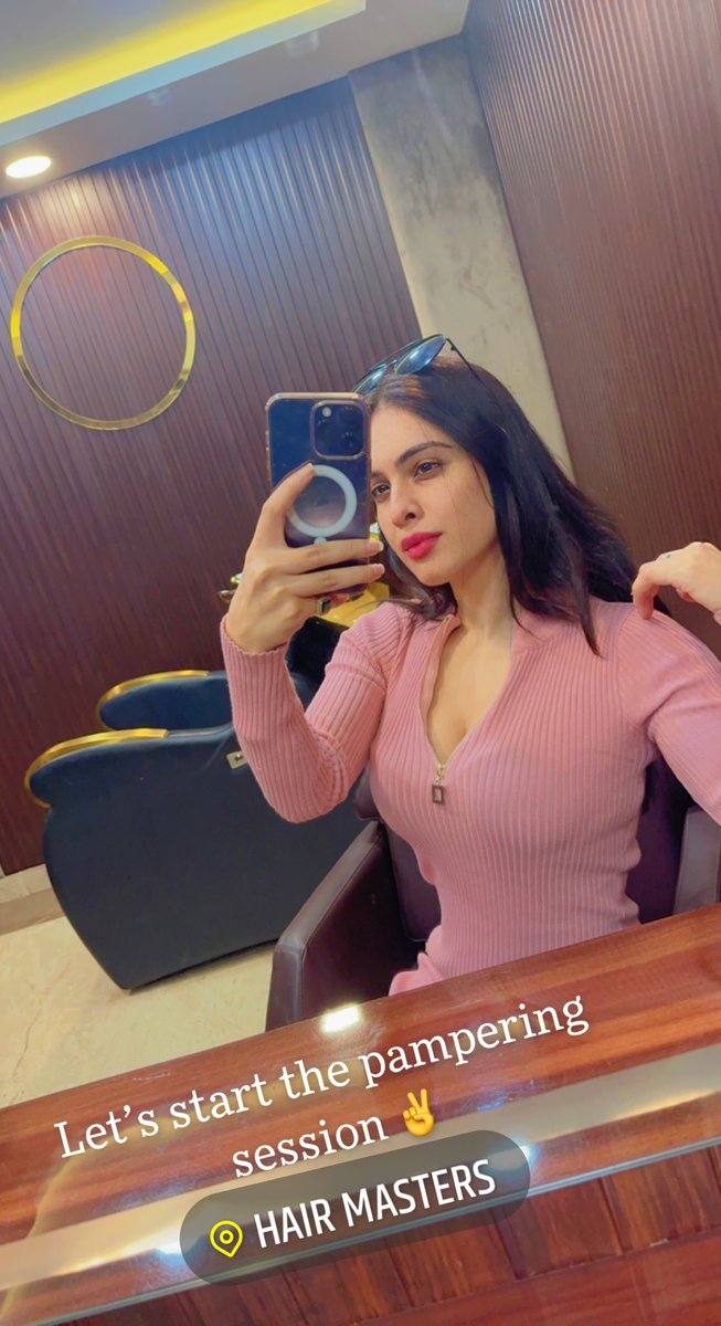 Nehhaamalik's tweet photo. Self care Saturday ππ
:
#selfcare #salontime #pamperingmode #NehaMalik https://t.co/fZQSyg9y6l