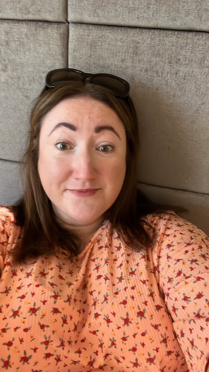 Helenski17's tweet photo. What does ‘disability’ look like? I have two stomas but you probably would not know from looking at me ❤️ #InternationalDayOfDisability #hiddendisability #Ostomate #ostomy #doubleostomy #DisabilityTwitter #DisabilityInclusion https://t.co/2pLxkuasH3