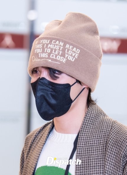 BTSDailyChile's tweet photo. Hobi ha llegado a Corea...

Descansa mucho nuestro sol 💜 https://t.co/odswTwLw7g