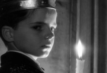 JamesStoorie's tweet photo. THE INNOCENTS (1961).
"They're playing some monstrous game...something secret and whispery and indecent..."
Miles & Flora: the unknowable children.
#horror #gothic #ghost #60s #childhood #henryjames #pamelafranklin #martinstephens #theturnofthescrew #britishhorror #jackclayton https://t.co/2gWxQYBJmh