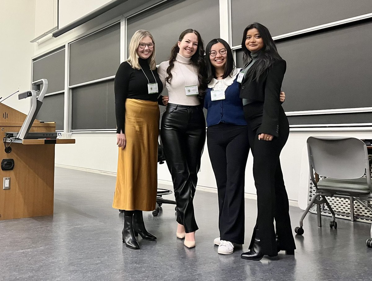 The Ensminger lab representing at the <a href="/cspbscbv/">CSPB/SCBV</a> Eastern Regional Meeting. We all gave our talks in the same session so everyone got a comprehensive on conifer biology and abiotic stress <a href="/ensmingerlab/">Ingo Ensminger</a> 🌲