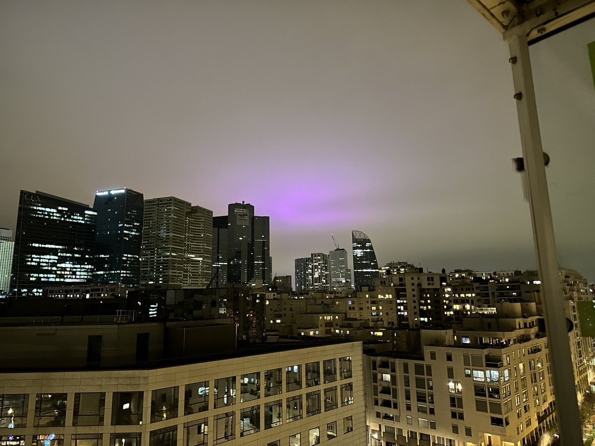 mo_peak tweet picture