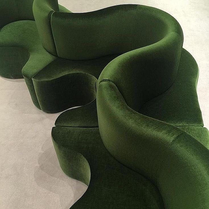 designdocument's tweet photo. "Cloverleaf" Sofa by Verner Panton (1969) https://t.co/ThKXs2Ddgo