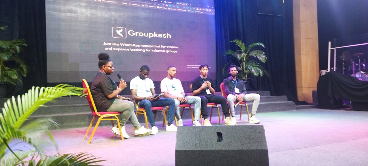 Sylvstr___'s tweet photo. Panelists on "Growing your Career and Landing a Tech Job"

#DevFestAba2022 🔥🔥 https://t.co/sqMcRTOZSP