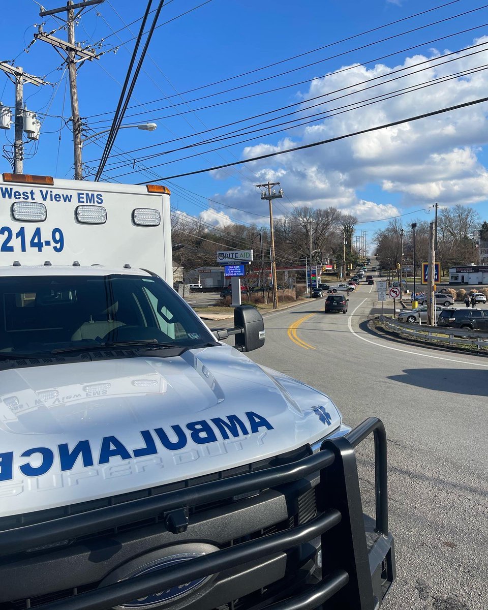 RossWestViewEMS's tweet photo. Covering for Penn Hills EMS for 24 hours with 214-9 and helping with a little traffic control along the procession route. https://t.co/MGsNL0qrBA