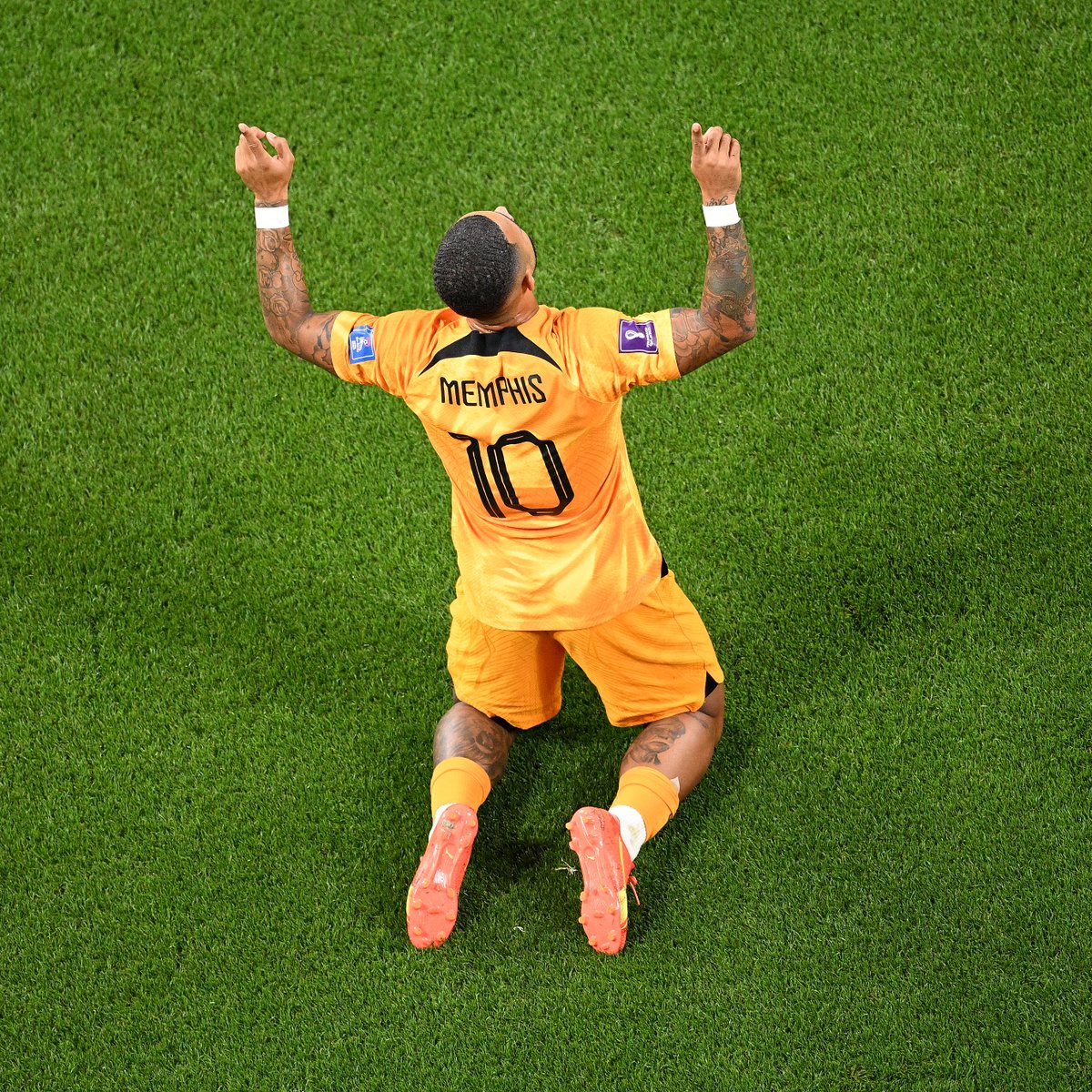 fifaworldcup_es's tweet photo. Memphis 🔟🇳🇱 https://t.co/PGRYid8Ims