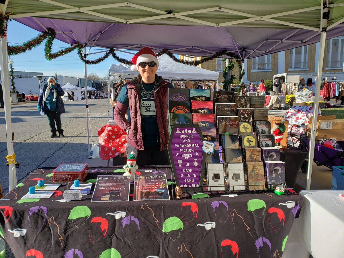 Sarah_iWrite's tweet photo. we are setup at Winter Market in Edwardsville! come see us so we don't freeze in vain! 🥶🌬 books make great gifts! 📖🎁 https://t.co/eLKCS62CMD