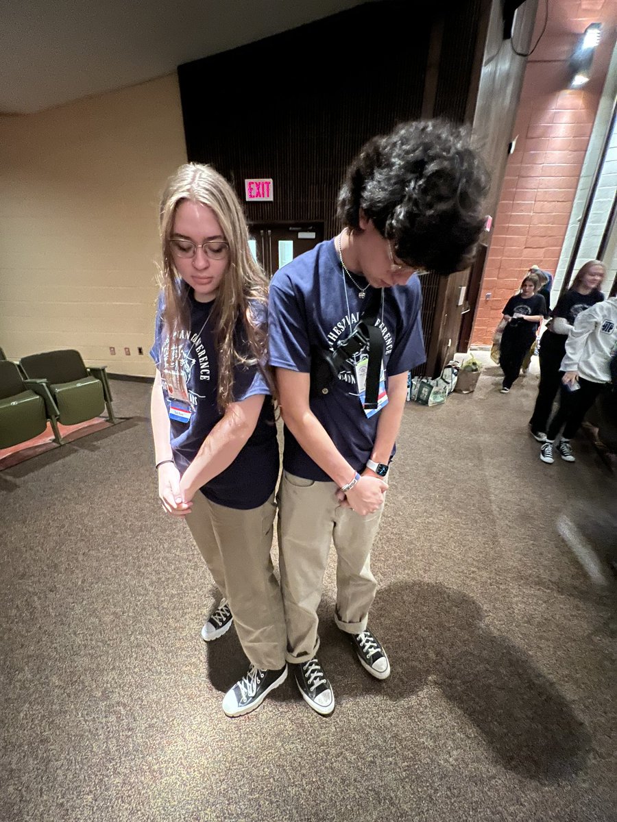 IanBautista__'s tweet photo. #pamemefest22 cvhs one act 12:30 EST. If you’re not there go home.. https://t.co/3fRYyhV5kk
