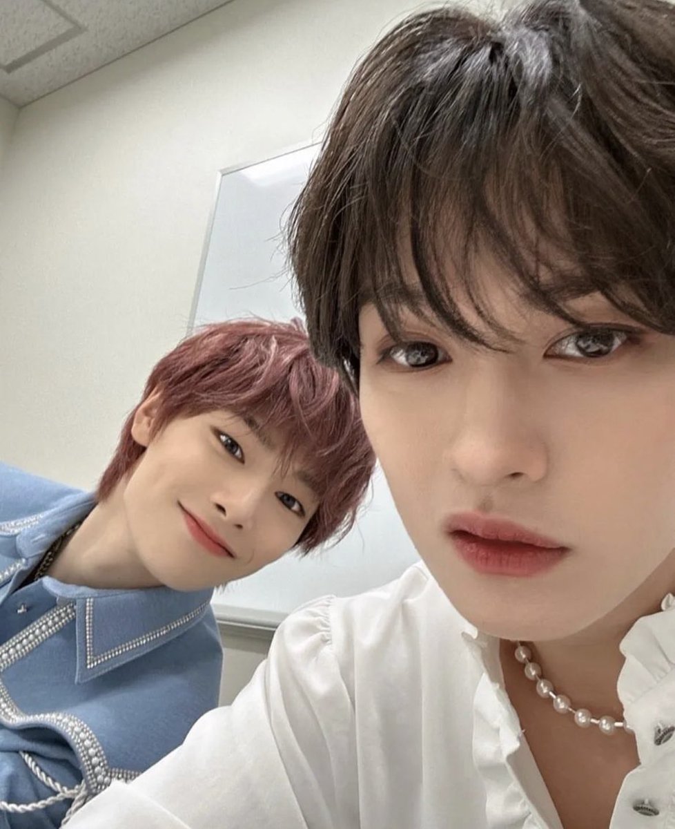 lomltaemin's tweet photo. MINJEONG ENTHUSIASTS WAKE UUPP DHAODJAOSHAIHSIAISS OMG https://t.co/cYf9pyJQYY