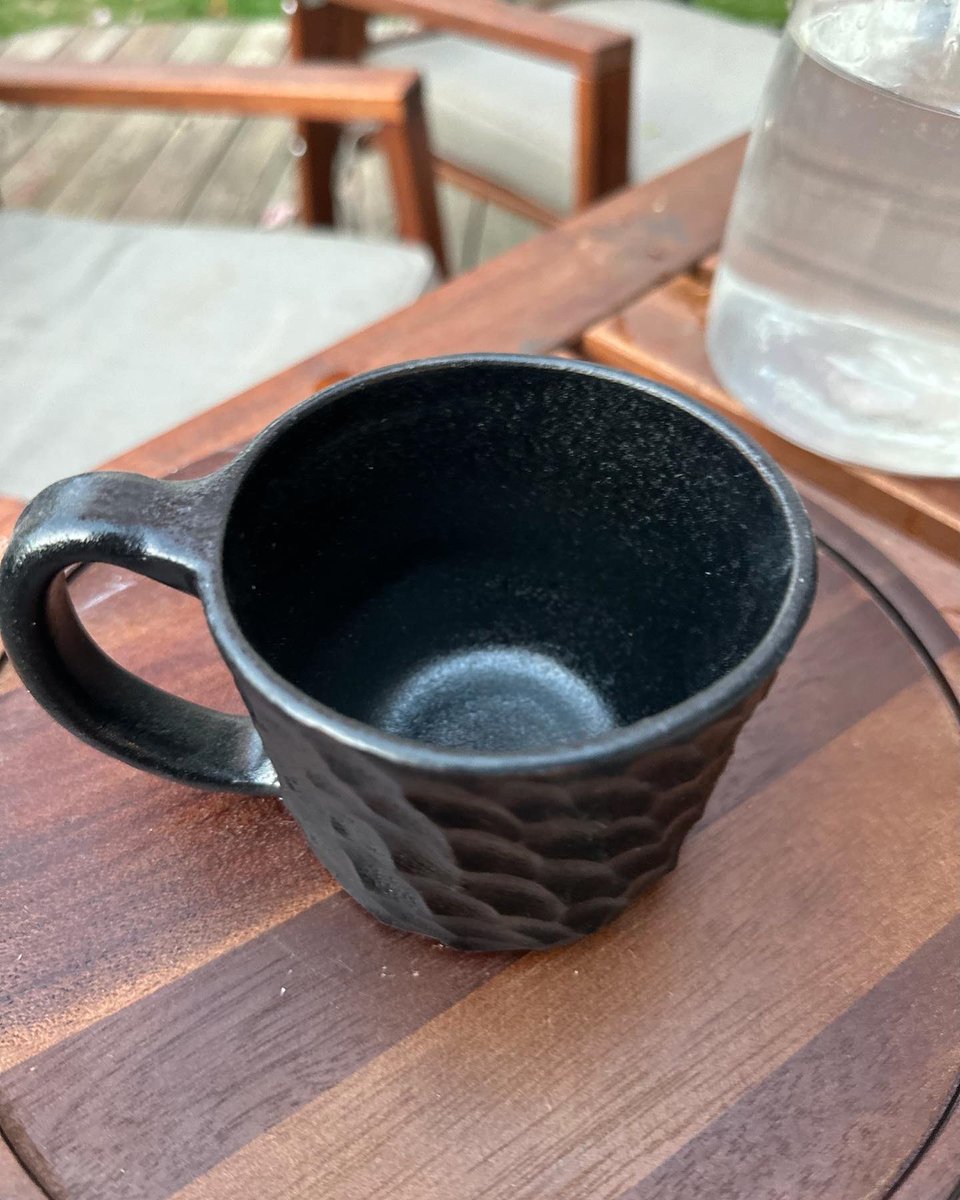 toddridley's tweet photo. Want an awesome, one-of-a-kind holiday gift option? My friend Tierney has finally opened up a shop for her beautiful ceramics. Made locally in Ann Arbor. These things are really beautiful! They also come boxed and ready to gift ❤️

Shop here 👉 https://t.co/csUDbHmxat https://t.co/UdDaDy8nNH
