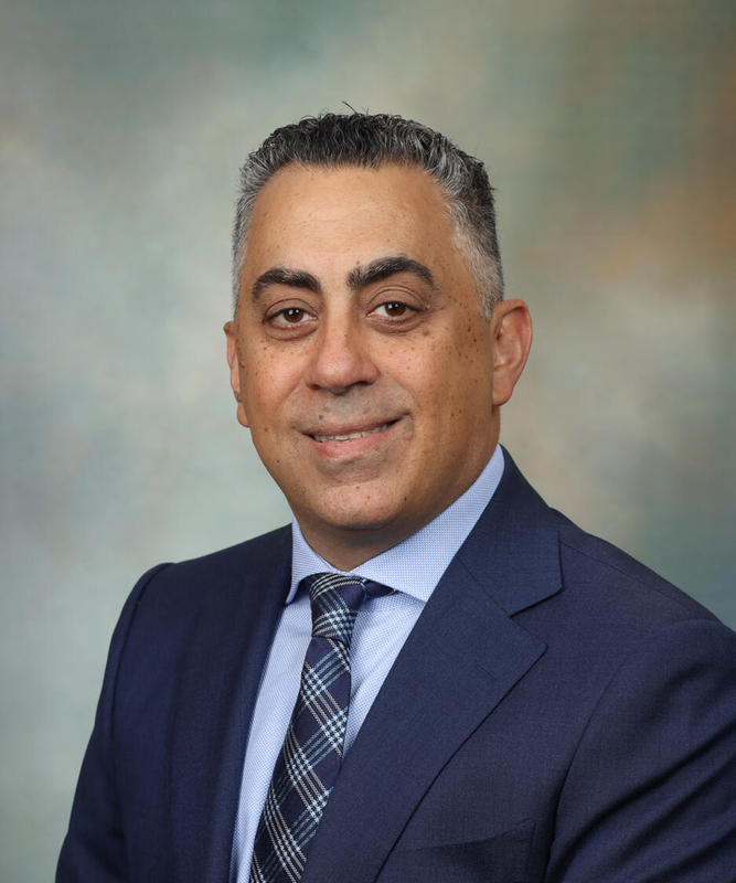 MayoCancerCare's tweet photo. On 12/7, join @MayoClinic experts Drs. Mark Truty, Chris Hallemeier and Ajit Goenka, with moderation from Dr. Tanios Bekaii-Saab, for a #MedProf webinar: "Optimizing Outcomes for Patients with Non-Metastatic #PancreaticCancer." Register: https://t.co/v3MIIDCG4p @GIcancerDoc https://t.co/piVLiThkWh