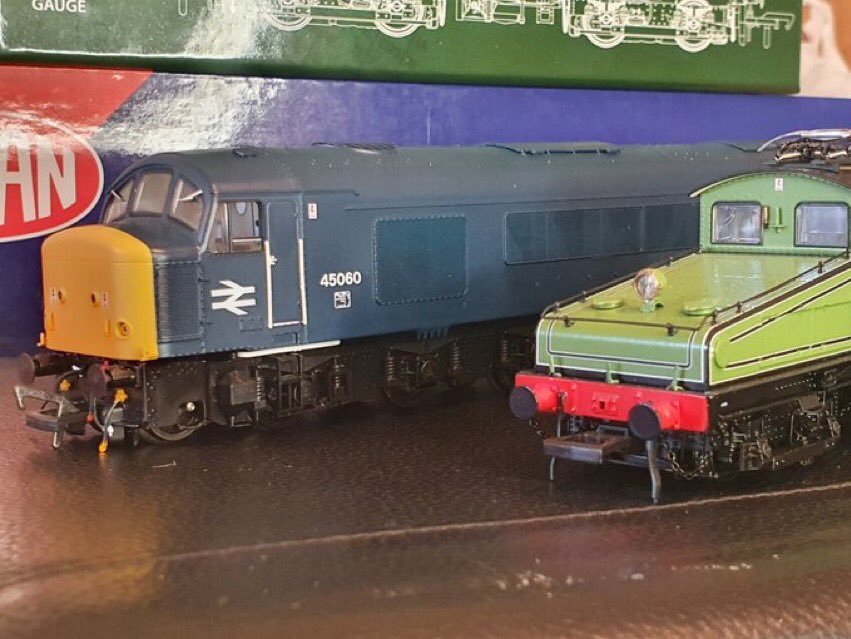 Model Railway Club tweet media